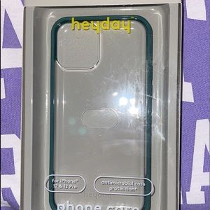 I am selling a new phone case for the iPhone 12 and 12 pro.